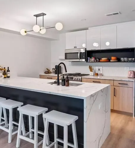 Logan Square Luxury Villa, 3 Beds, 3 Baths Apartamento *