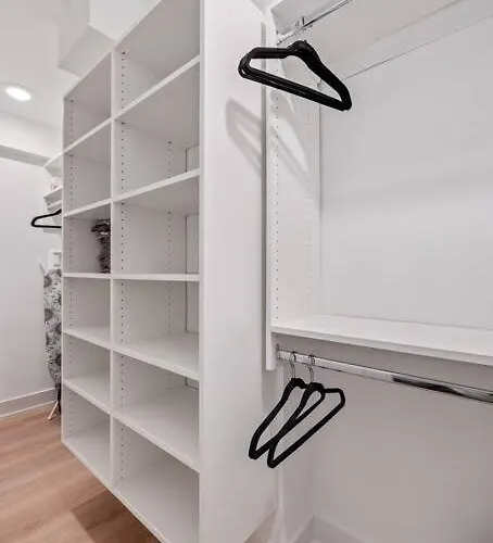 Logan Square Luxury Villa, 3 Beds, 3 Baths Apartamento